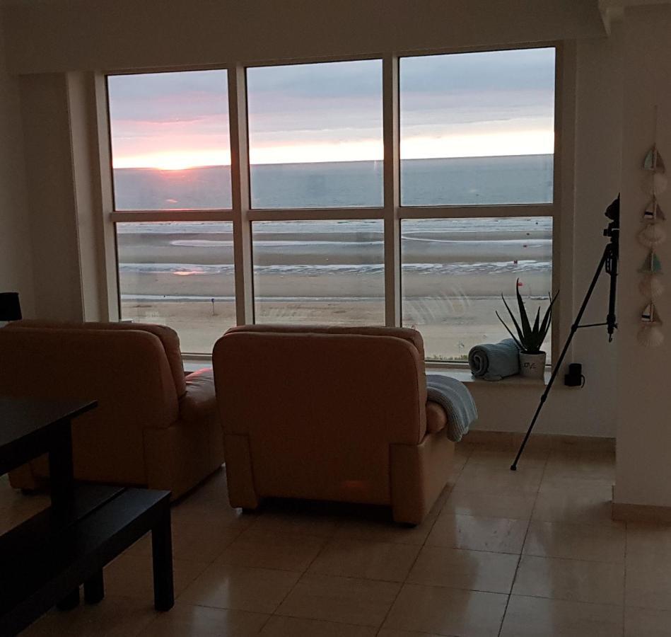 7Th Heaven Seaview Daire De Panne Dış mekan fotoğraf