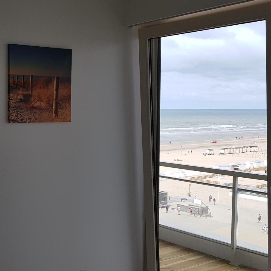 7Th Heaven Seaview Daire De Panne Dış mekan fotoğraf